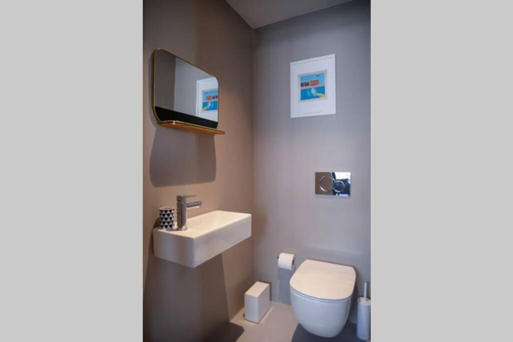 Stylish Decorated Apartment In Kolonaki Atina Dış mekan fotoğraf